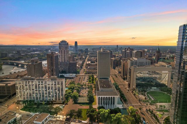 15 S 1st Street A1502, Minneapolis, MN 55401