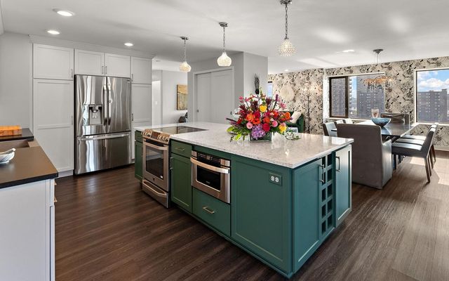 15 S 1st Street A1502, Minneapolis, MN 55401