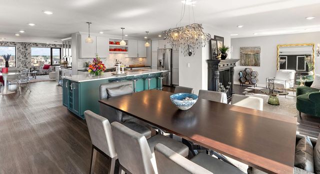 15 S 1st Street A1502, Minneapolis, MN 55401