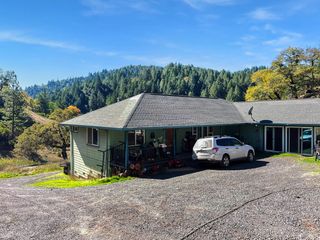 8800 Cave Creek Rd, Redwood Valley, CA 95470