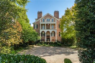 3707 Peachtree NE Road 1, Atlanta, GA 30319