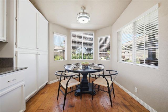 148 Clearwater Ct, Roseville, CA 95678