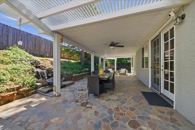 148 Clearwater Ct, Roseville, CA 95678