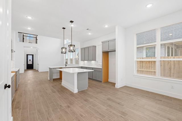 303 Cottontail Lane, Rosenberg, TX 77471