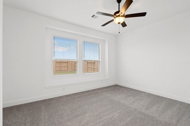 303 Cottontail Lane, Rosenberg, TX 77471