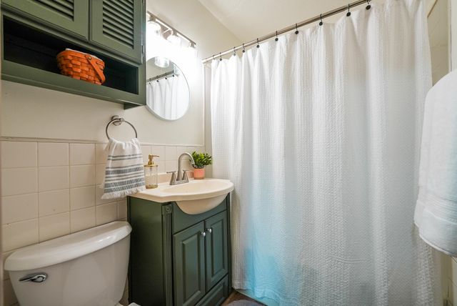 734 S Audrey Dr, El Dorado, KS 67042