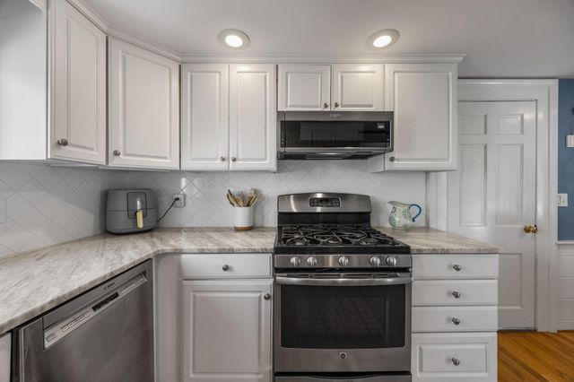 2 Saint Andrews Way, South Yarmouth, MA 02664
