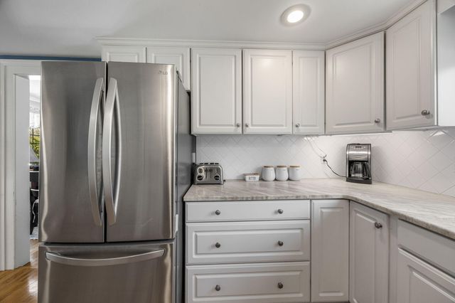 2 Saint Andrews Way, South Yarmouth, MA 02664