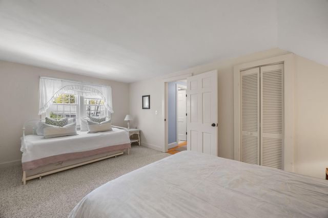 2 Saint Andrews Way, South Yarmouth, MA 02664