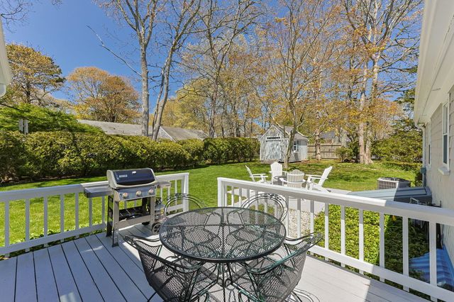 2 Saint Andrews Way, South Yarmouth, MA 02664