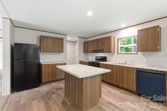 5093 E NC Highway 150 None, Lincolnton, NC 28092