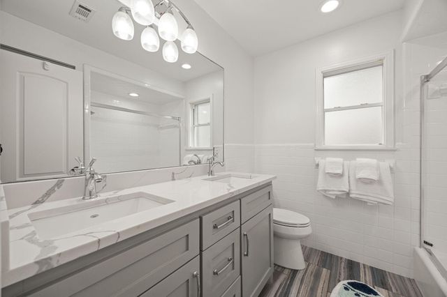 13638 Barryknoll Lane, Houston, TX 77079