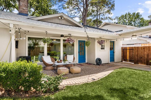13638 Barryknoll Lane, Houston, TX 77079