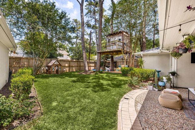 13638 Barryknoll Lane, Houston, TX 77079