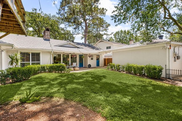 13638 Barryknoll Lane, Houston, TX 77079