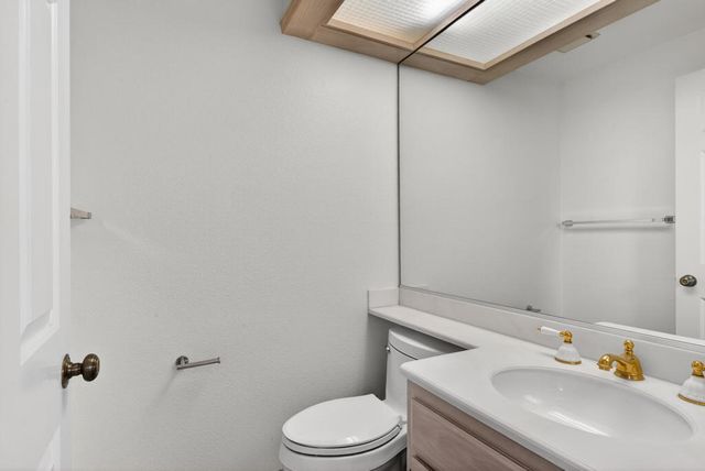 324 Sundance Circle, Palm Desert, CA 92211