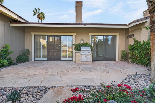 324 Sundance Circle, Palm Desert, CA 92211