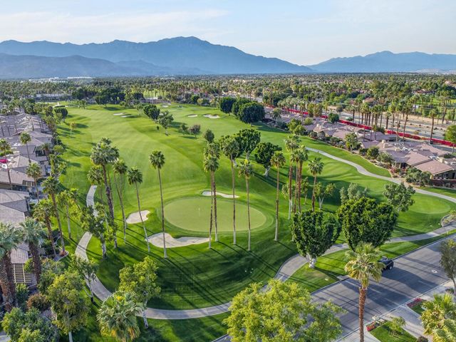 324 Sundance Circle, Palm Desert, CA 92211