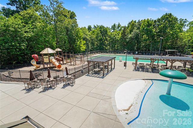 2652 Southern Trace Drive 733, Waxhaw, NC 28173