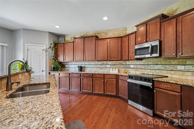 2652 Southern Trace Drive 733, Waxhaw, NC 28173