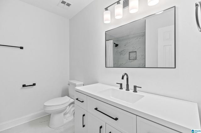 13 ROYAL COACH CIRCLE, Bessemer, AL 35022