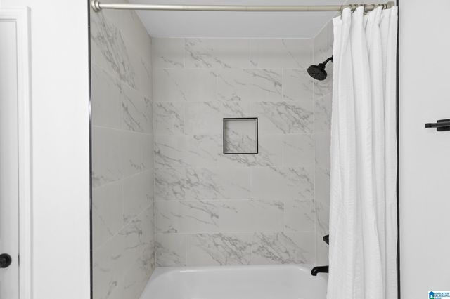 13 ROYAL COACH CIRCLE, Bessemer, AL 35022