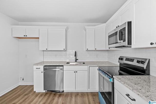 13 ROYAL COACH CIRCLE, Bessemer, AL 35022