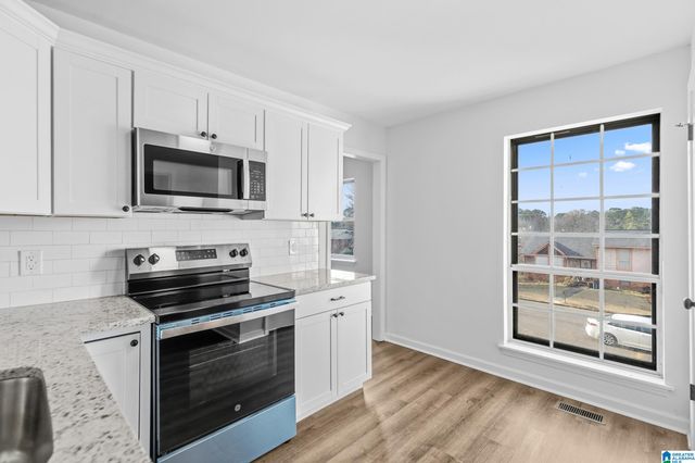 13 ROYAL COACH CIRCLE, Bessemer, AL 35022