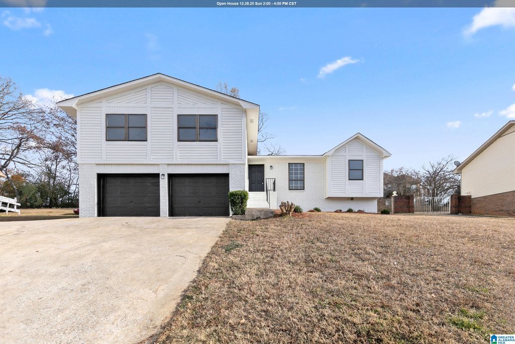 13 ROYAL COACH CIRCLE, Bessemer, AL 35022