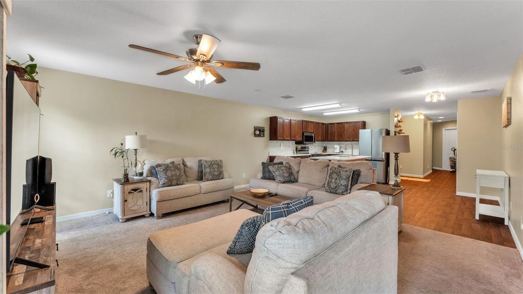 Image 11 of property listing at 5572 MAGGIORE BOULEVARD, Lakeland, FL 33805