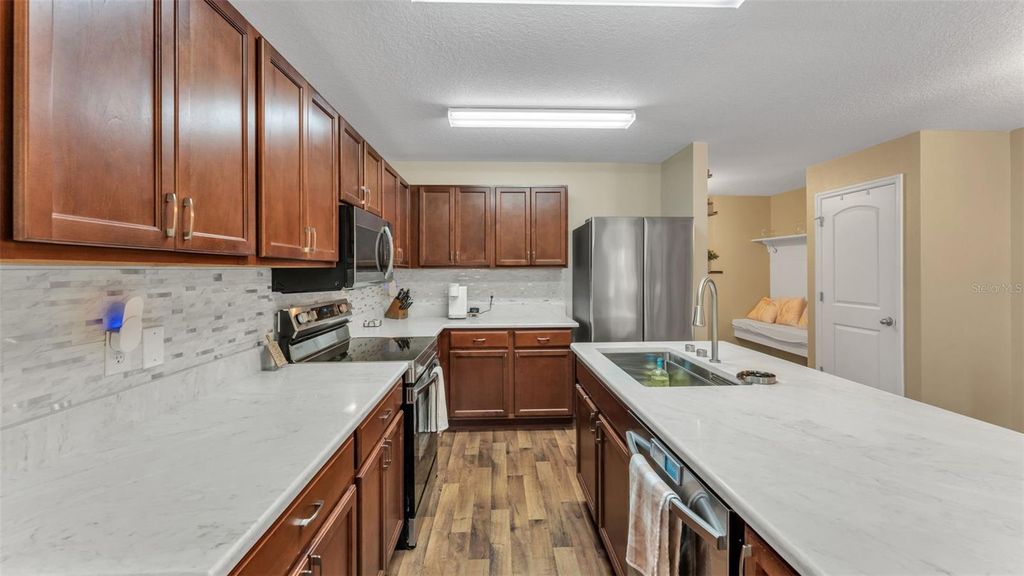 Image 15 of property listing at 5572 MAGGIORE BOULEVARD, Lakeland, FL 33805