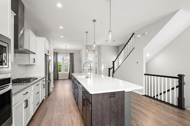 8115 Arrowwood Lane N, Maple Grove, MN 55369
