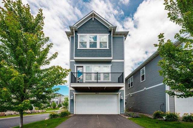 8115 Arrowwood Lane N, Maple Grove, MN 55369