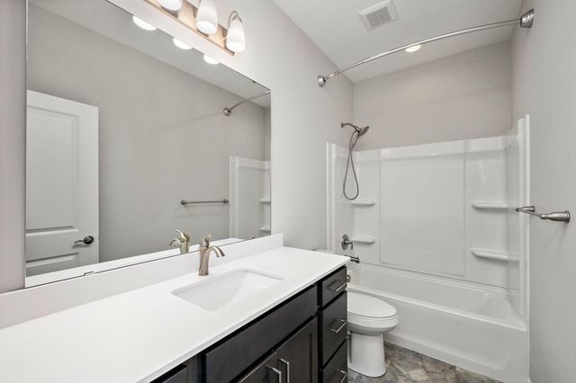8115 Arrowwood Lane N, Maple Grove, MN 55369