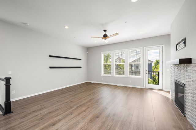 8115 Arrowwood Lane N, Maple Grove, MN 55369