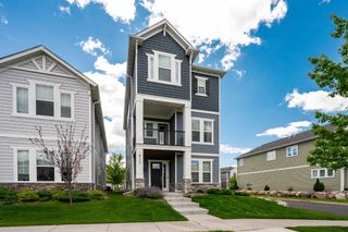 8115 Arrowwood Lane N, Maple Grove, MN 55369