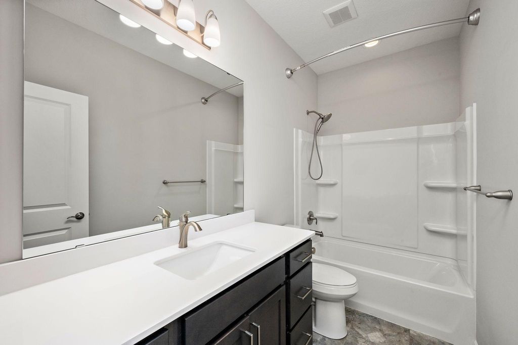8115 Arrowwood Lane N, Maple Grove, MN 55369 — photo 4