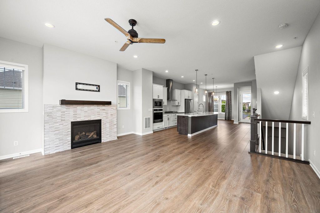 8115 Arrowwood Lane N, Maple Grove, MN 55369 — photo 5