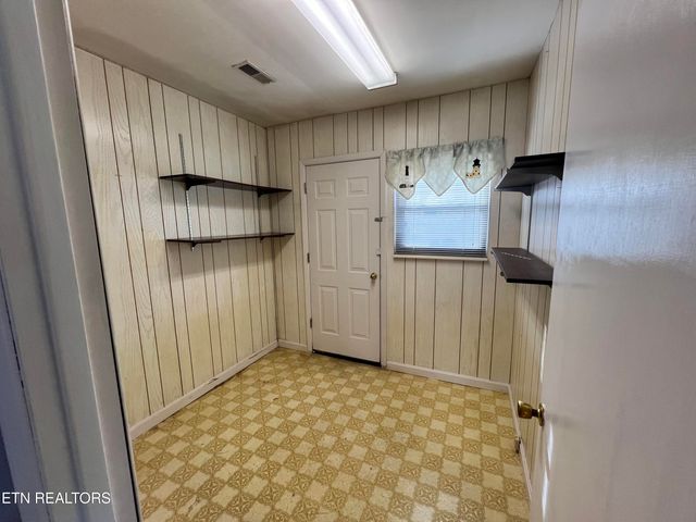 1037 Brantley Drive, Knoxville, TN 37923