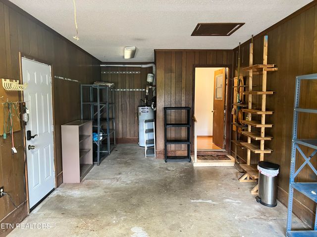 1037 Brantley Drive, Knoxville, TN 37923