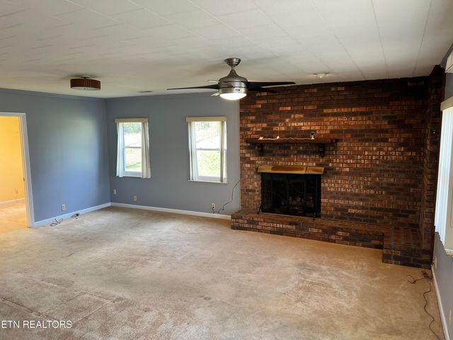 1037 Brantley Drive, Knoxville, TN 37923