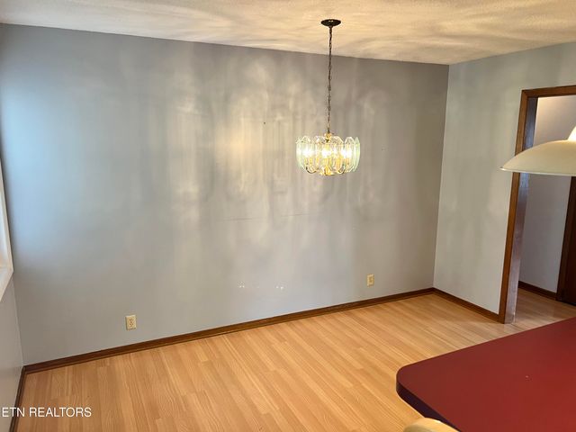 1037 Brantley Drive, Knoxville, TN 37923