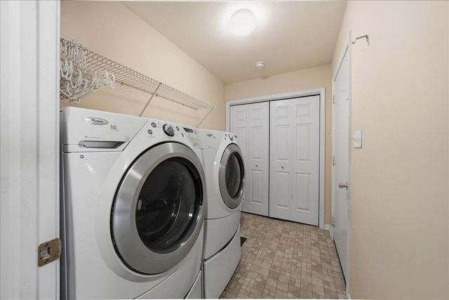 352 W 43rd Court, Griffith, IN 46319