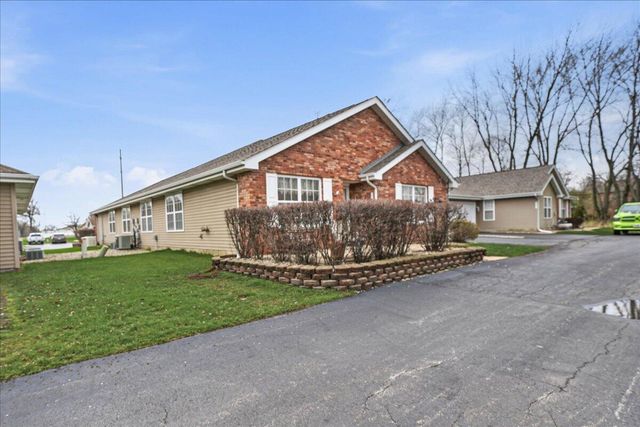352 W 43rd Court, Griffith, IN 46319