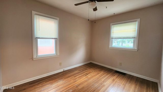 1133 Holgate Avenue, Maumee, OH 43537