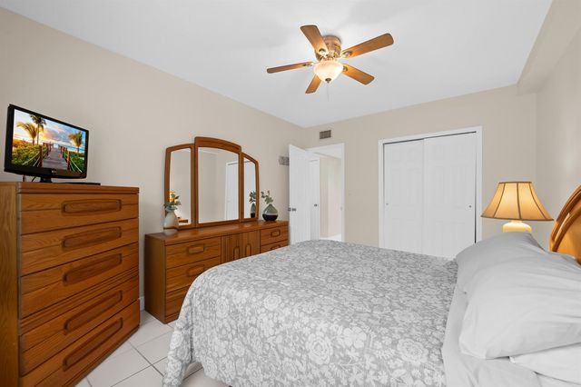 741 Bayshore Drive 16n, Fort Lauderdale, FL 33304