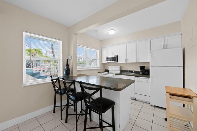 741 Bayshore Drive 16n, Fort Lauderdale, FL 33304