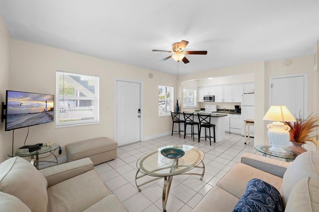 741 Bayshore Drive 16n, Fort Lauderdale, FL 33304