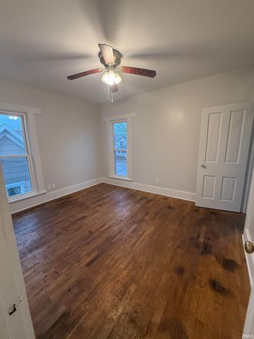 1020 N LAFONTAINE Street, Huntington, IN 46750