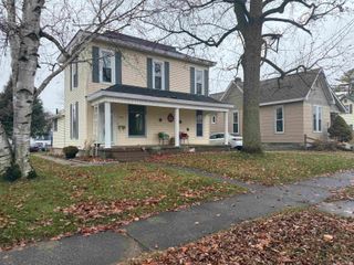 1020 N LAFONTAINE Street, Huntington, IN 46750